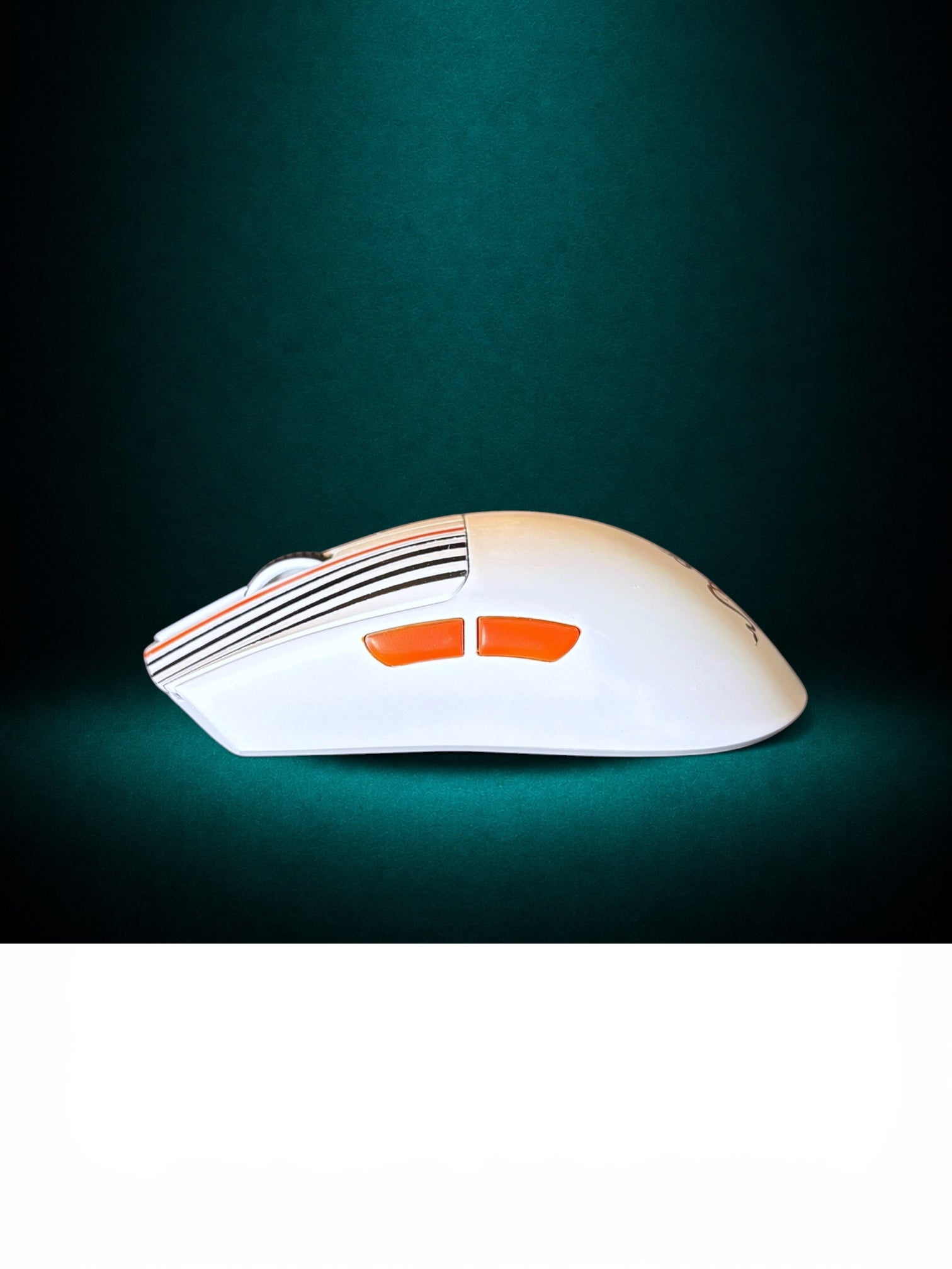 Retro Racer - Razer Viper V3