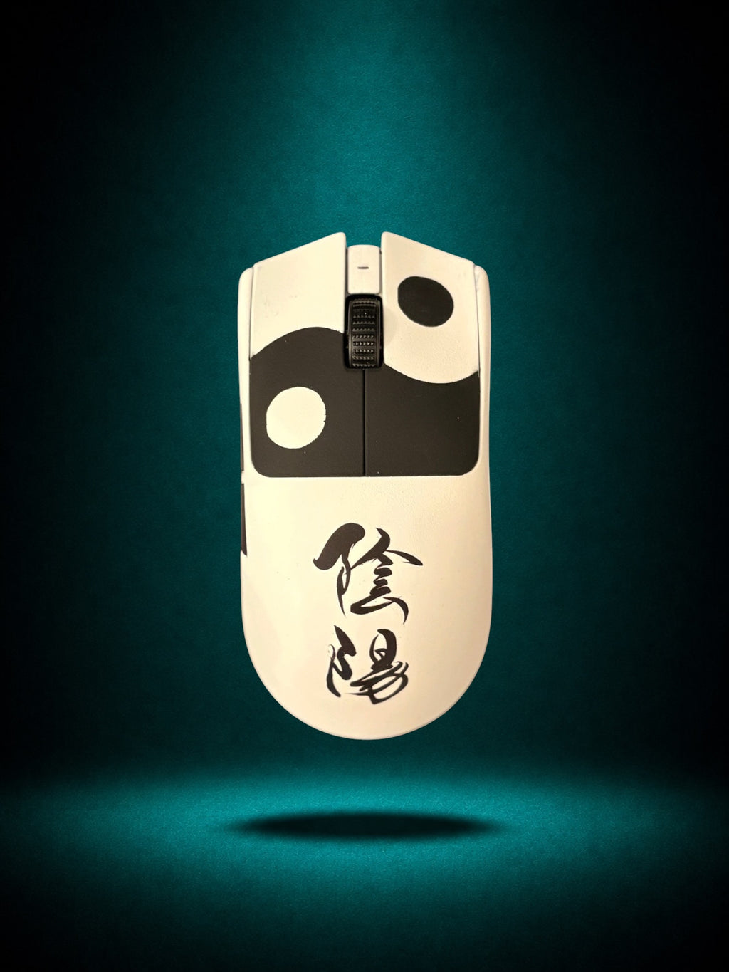 Duality in Motion – Viper V3 Pro