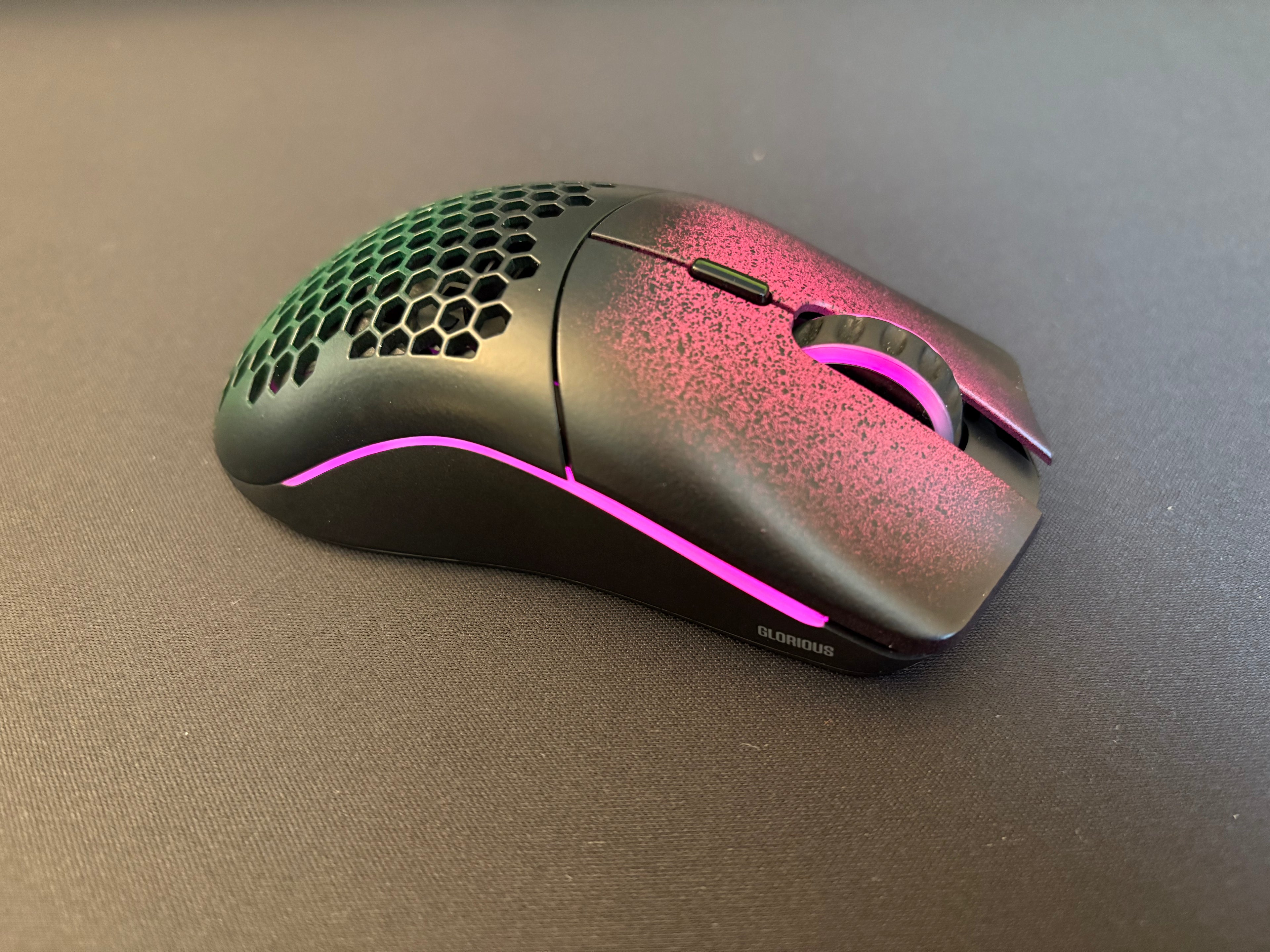 Embrace Darkness - Custom Lightweight Model O- Gaming Mouse