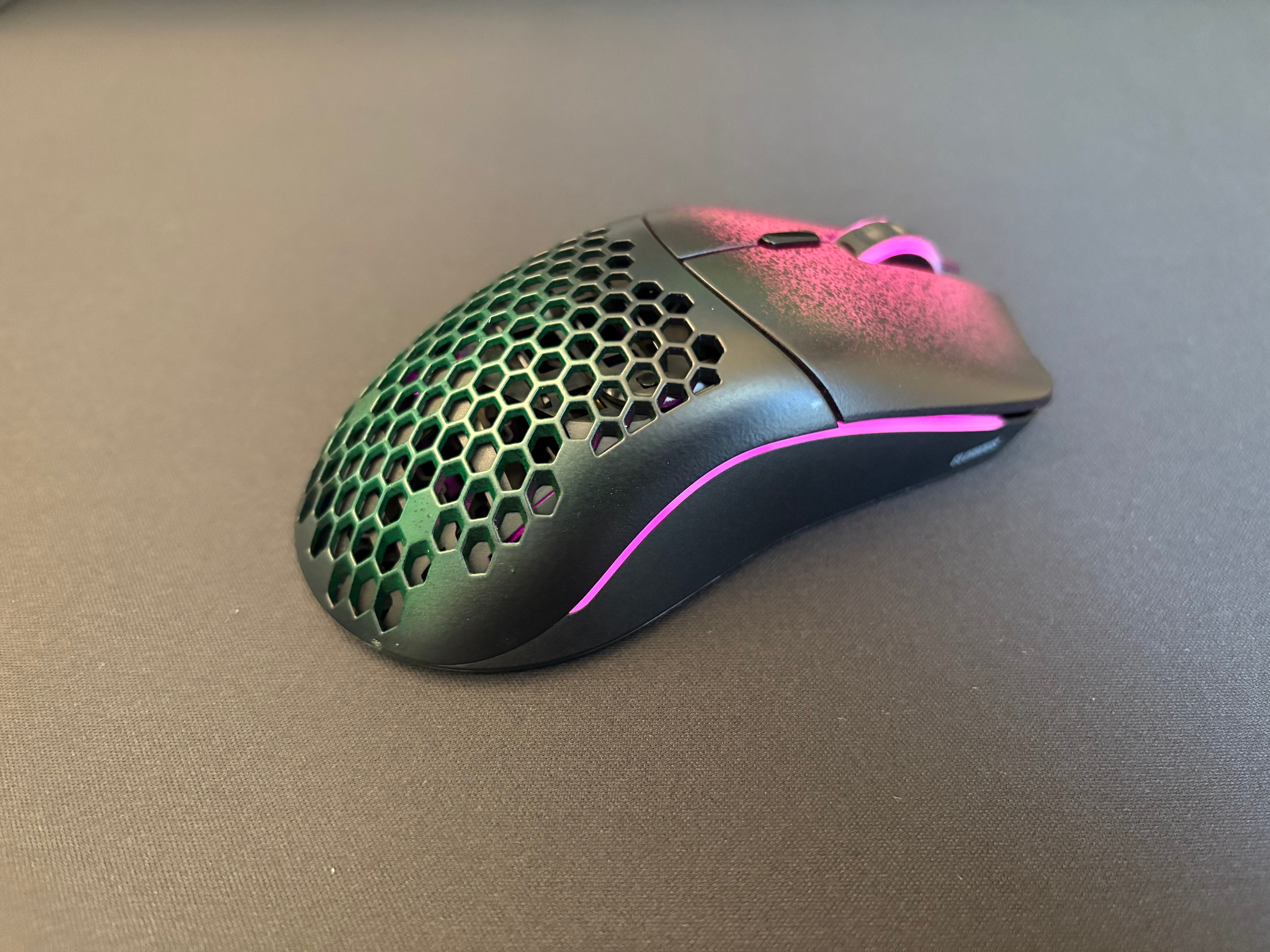 Embrace Darkness - Custom Lightweight Model O- Gaming Mouse