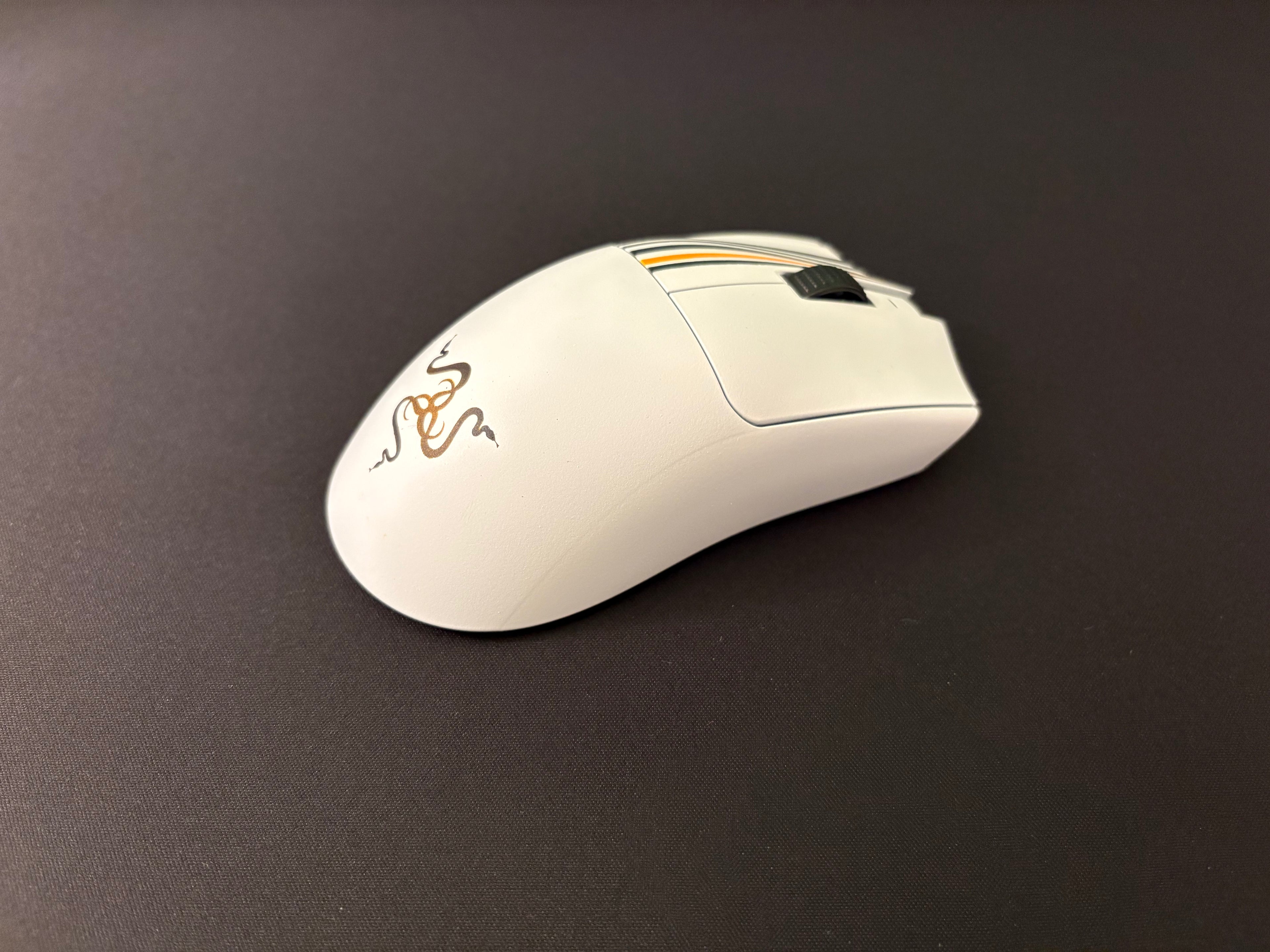 Retro Racer - Razer Viper V3 Pro