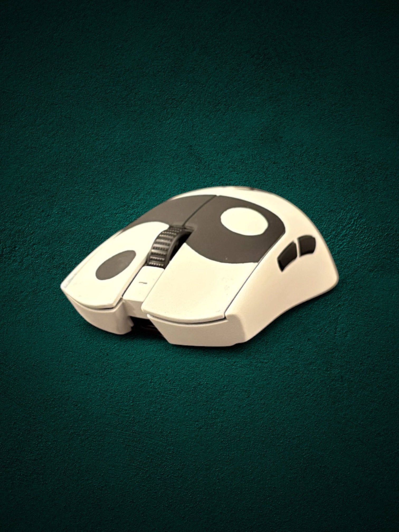 Duality in Motion – Viper V3 Pro